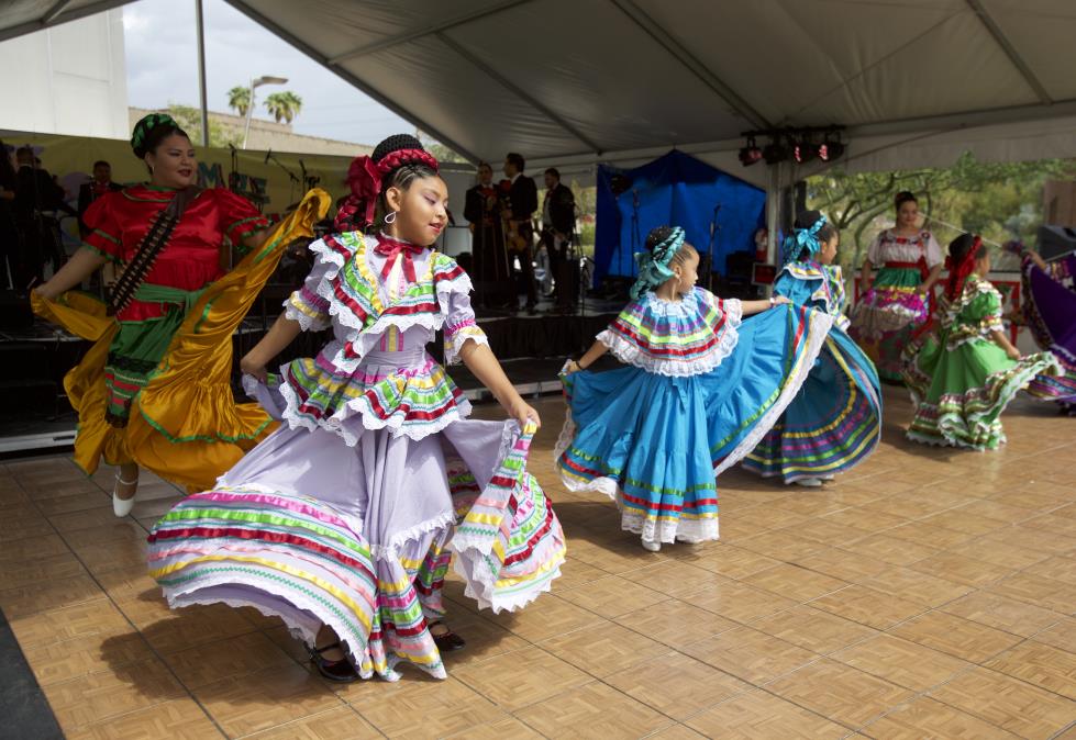 Tempe Tardeada Dancers