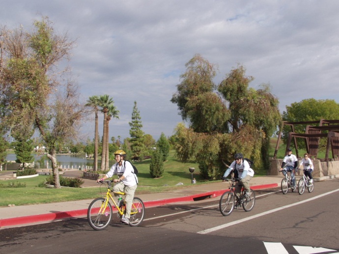 Peopel on bikes