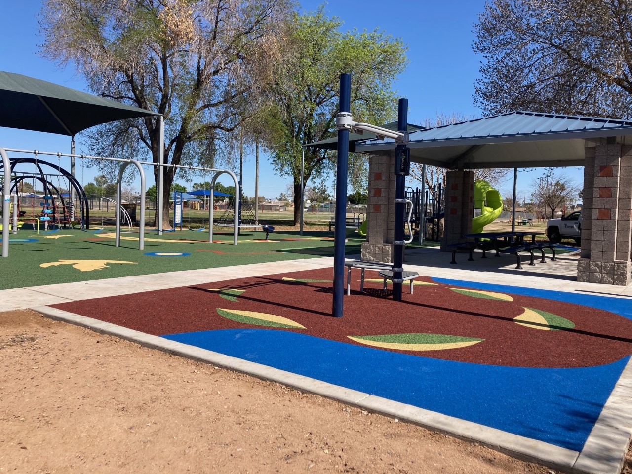 Meyer Park Rubberized surfacing and playground 